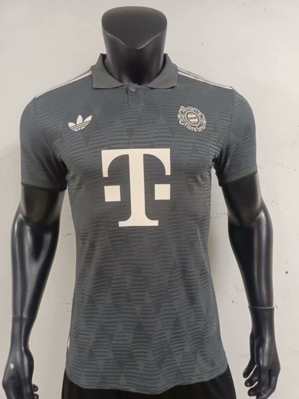 Bayern Munich Oktoberfest 24/25 Versión Jugador