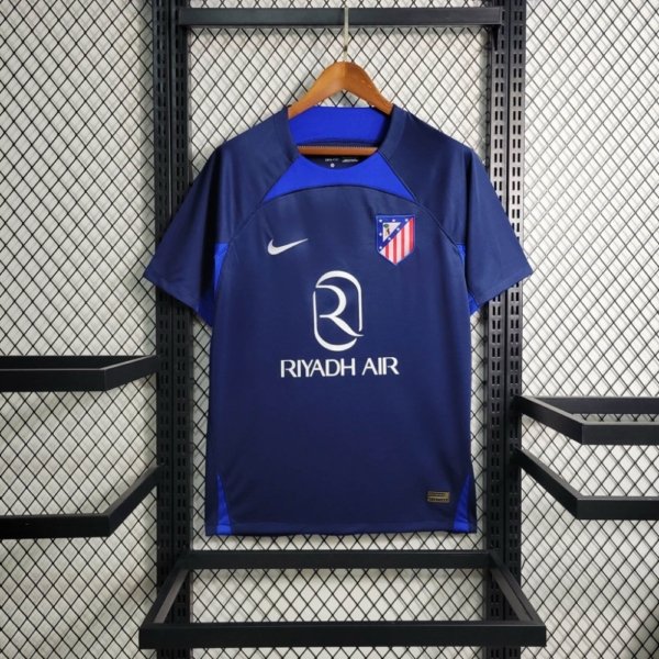 Atlético de Madrid Cuarto 23/24 Versión Fan