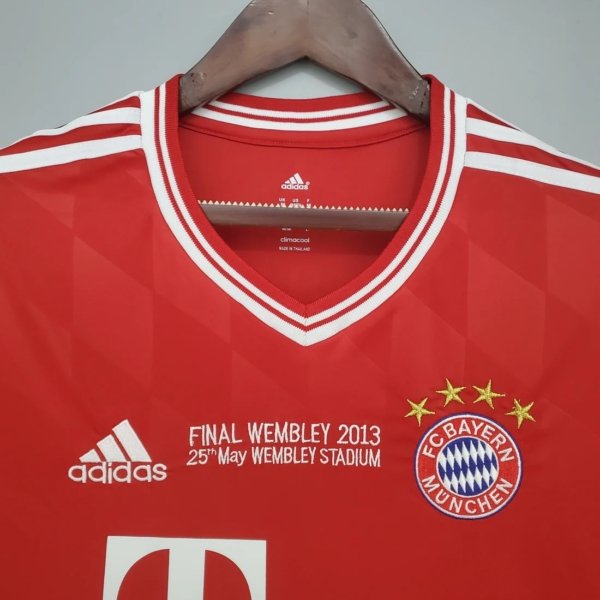 Retro Bayern Munich Final Champions 12/13 Manga Larga - Image 4