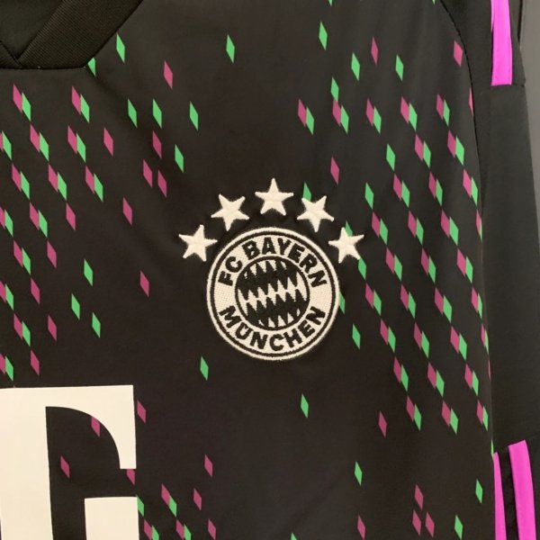 Bayern Munich Visita 23/24 Versión Fan Manga Larga - Image 3