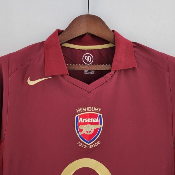 Retro Arsenal Local 05/06 Manga Larga - Image 2