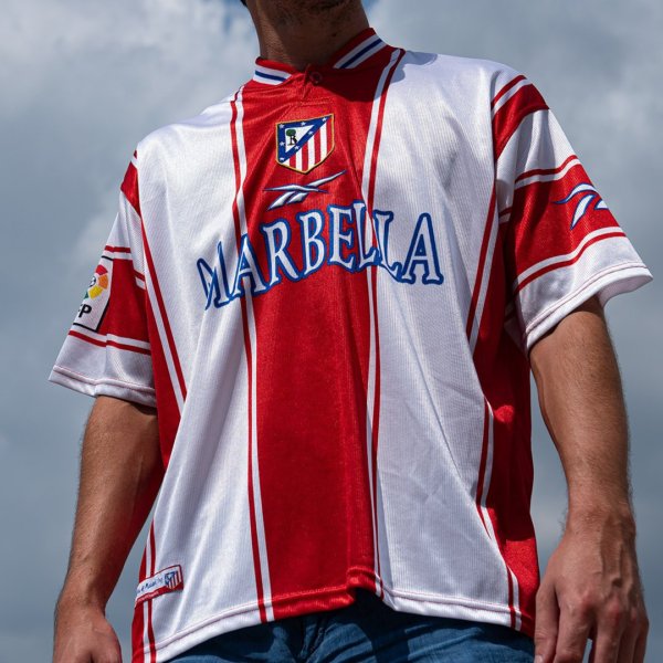 Retro Atlético de Madrid Local 99/00 - Image 2