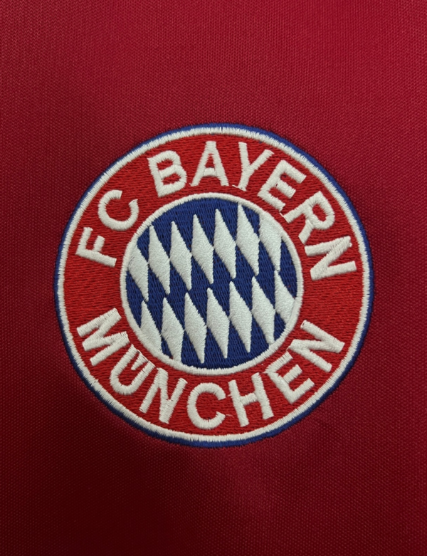Retro Bayern Munich Local 03/04 - Image 2