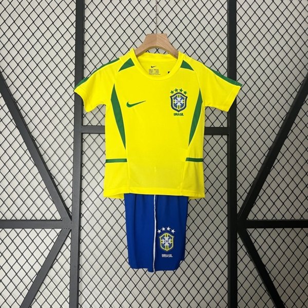 Brasil Local 2002 Kit Niño