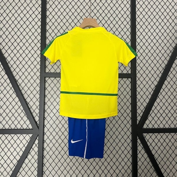 Brasil Local 2002 Kit Niño - Image 2