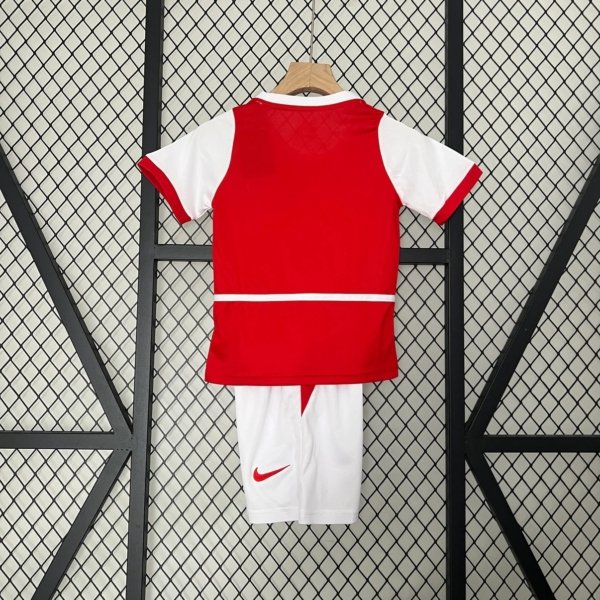 Arsenal Local 02/04 Kit Niño - Image 2