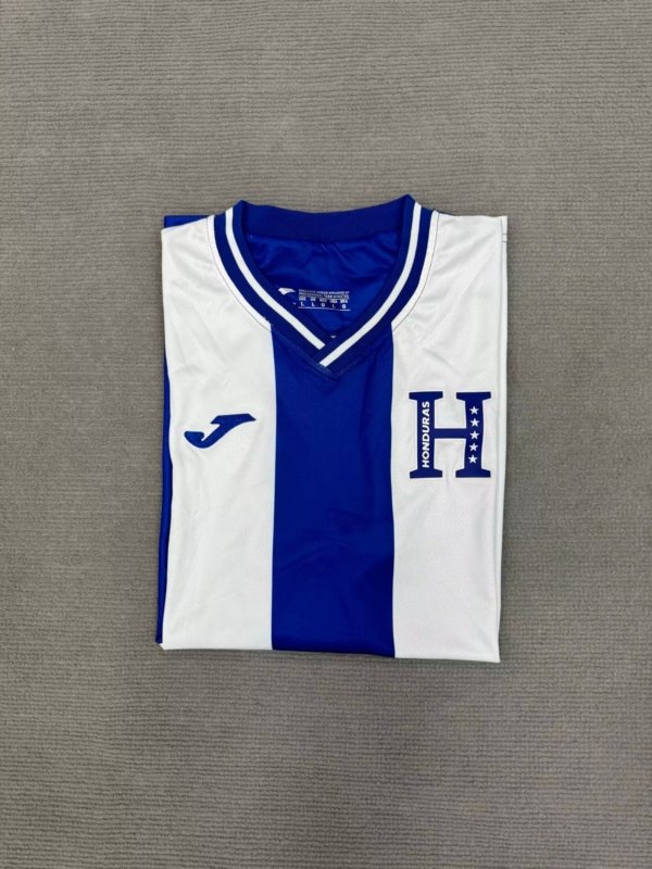 Honduras Tercer 24/25 Versión Fan - Image 2