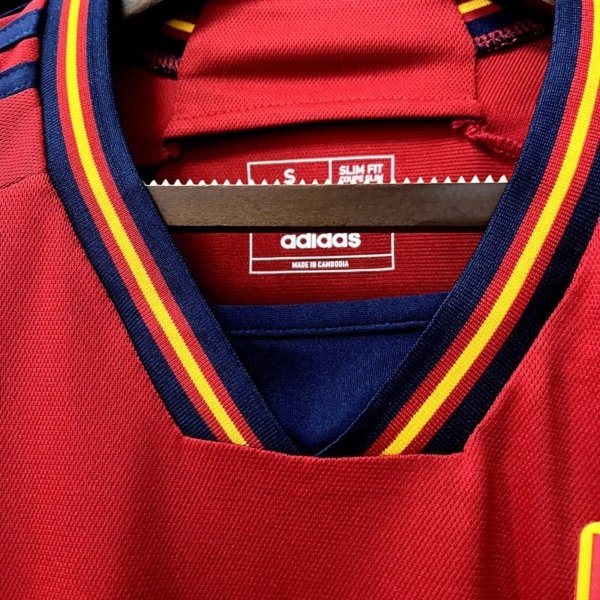 España Local 2022 Versión Fan - Image 3