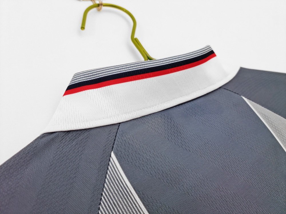 Retro Inglaterra Visita 1996 Manga Larga - Image 5