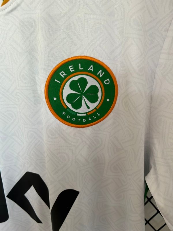 Irlanda Visita 24/25 Versión Fan - Image 2