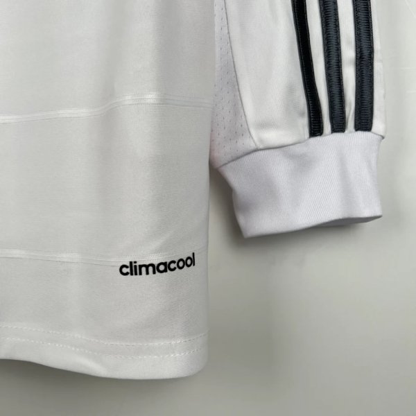 Retro Real Madrid Local 13/14 Manga Larga - Image 6