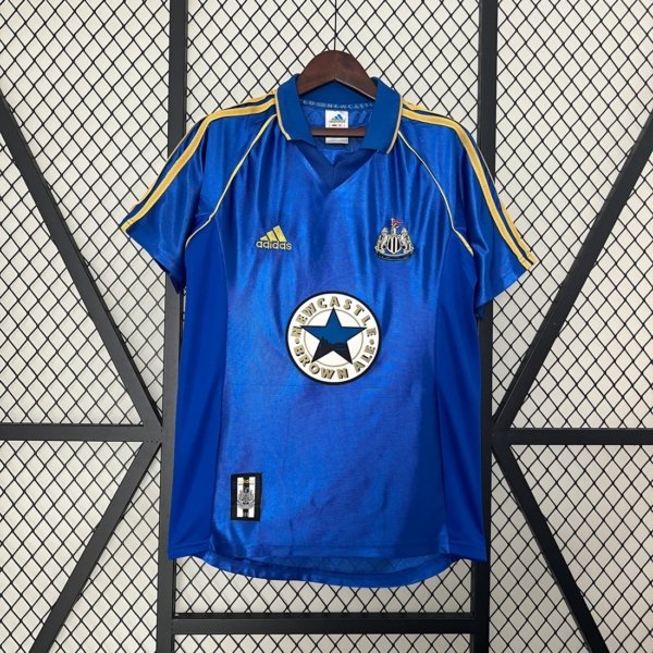 Retro Newcastle Visita 98/99