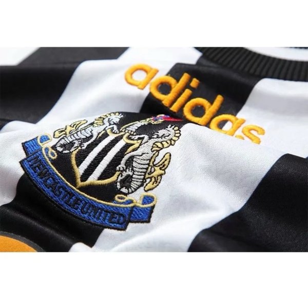 Retro Newcastle Local 97/99 Manga Larga - Image 4