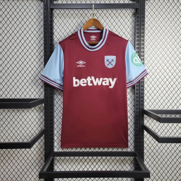 West Ham Local 24/25 Versión Fan