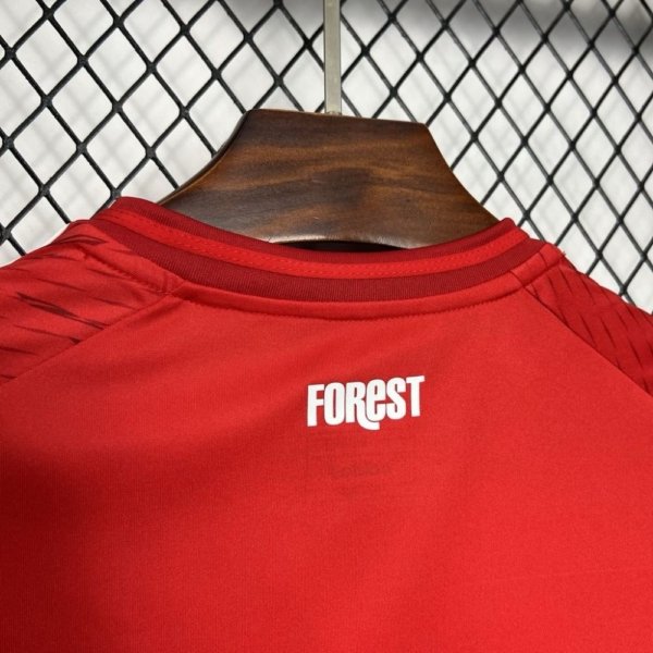 Nottingham Forest Local 24/25 Versión Fan - Image 6
