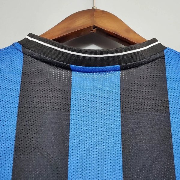Retro Inter Milan Final Champions 09/10 - Image 4