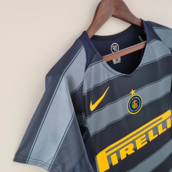 Retro Inter Milan Tercer 04/05 - Image 3