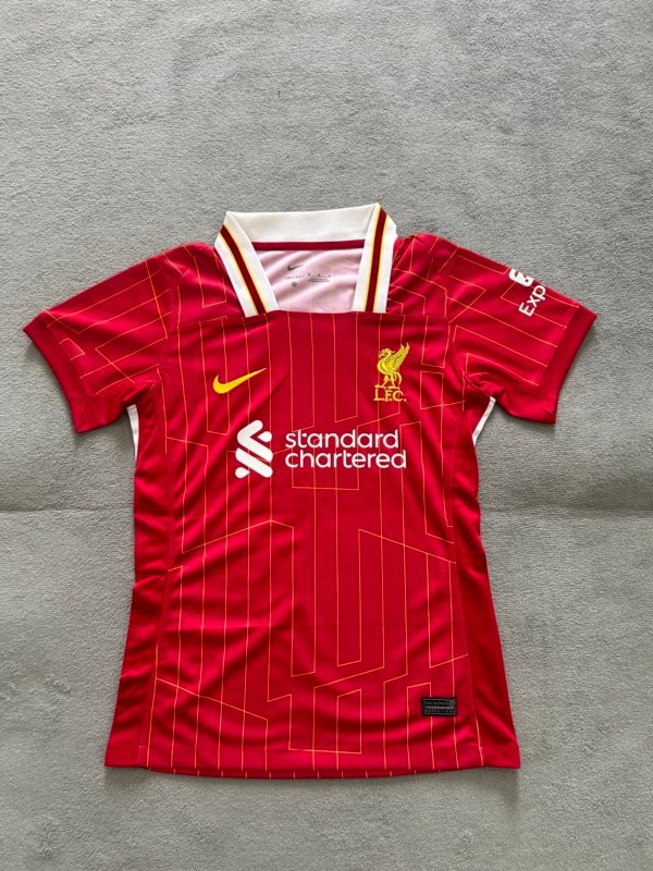 Liverpool Local 24/25 Versión Mujer