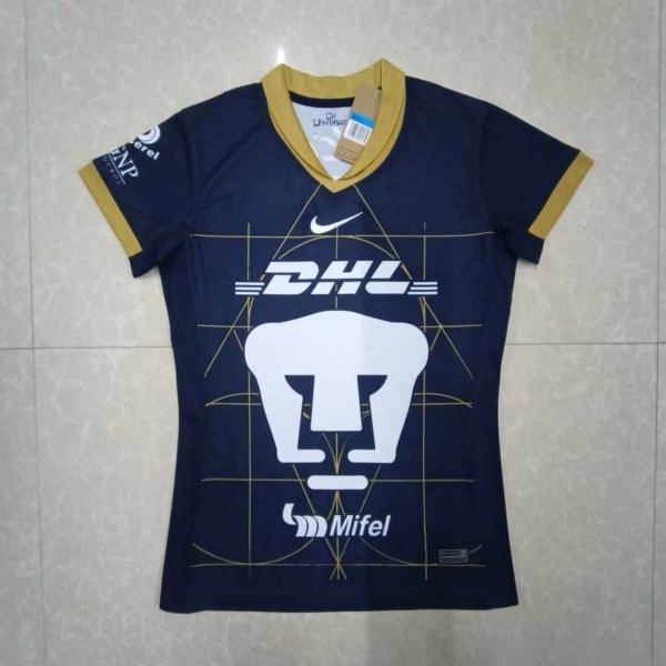 Pumas Visita 24/25 Versión Mujer