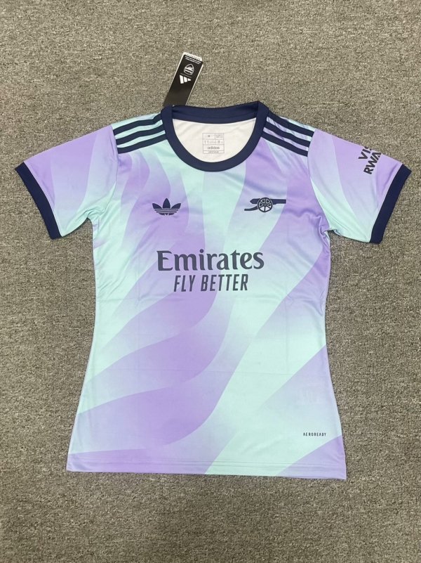 Arsenal Tercer 24/25 Versión Mujer