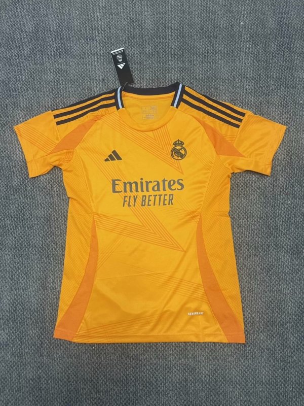 Real Madrid Visita 24/25 Versión Mujer