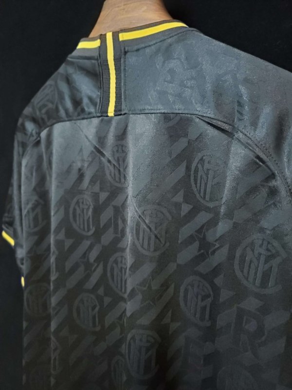 Retro Inter Milan 19/20 - Image 4