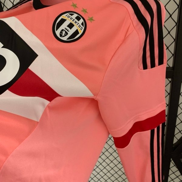 Retro Juventus Visita 15/16 Manga Larga - Image 4