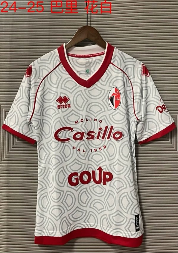 Bari Local 24/25 Versión Fan