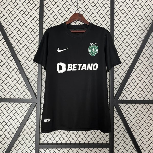 Sporting Lisboa Cuarto 23/24 Versión Fan