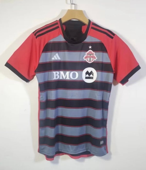 Toronto Local 23/24 Versión Fan
