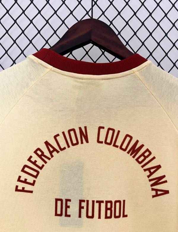 Retro Colombia Edición Especial - Image 4