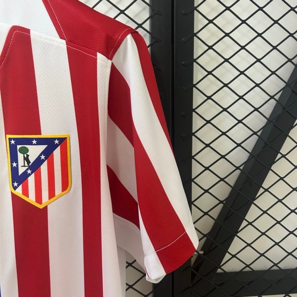 Atlético de Madrid Local 25/26 Versión Fan - Image 4