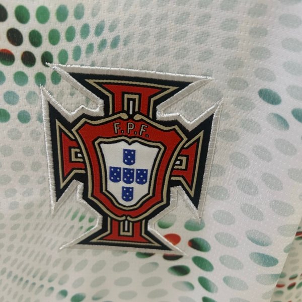 Portugal Visita 2025 Versión Fan - Image 3