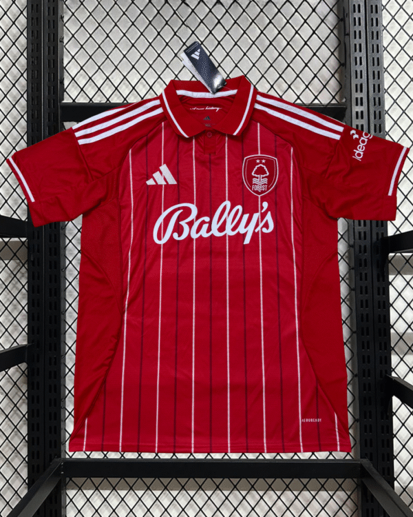 Nottingham Forest Local 25/26 Versión Fan