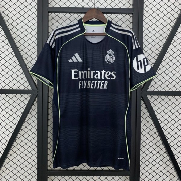Real Madrid Visita 25/26 Versión Fan