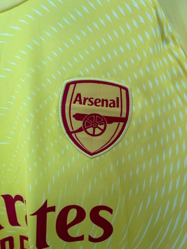Arsenal Portero 25/26 Versión Fan - Image 2