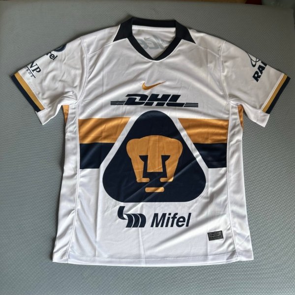 Pumas Local 25/26 Versión Fan - Image 4