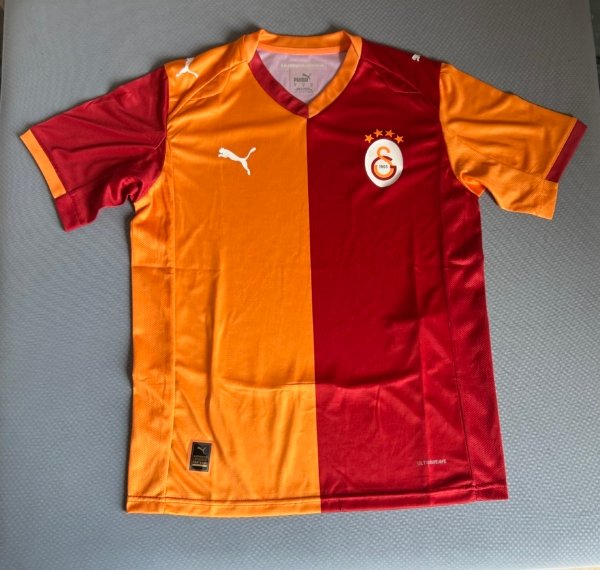 Galatasaray Local 25/26 Versión Fan - Image 5