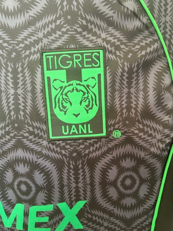 Tigres Tercer 25/26 Versión Fan - Image 2