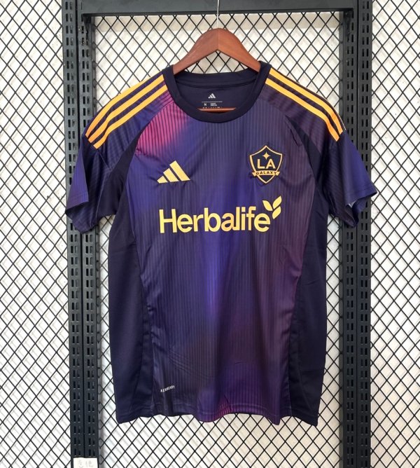 L.A. Galaxy Visita 25/26 Versión Fan