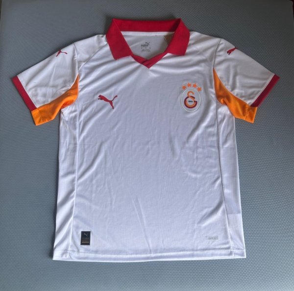 Galatasaray Visita 25/26 Versión Fan - Image 5