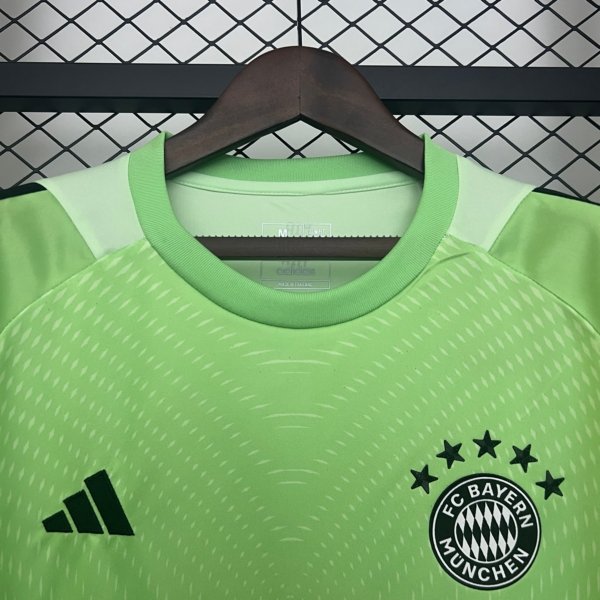 Bayern Munich Portero 25/26 Versión Fan - Image 2