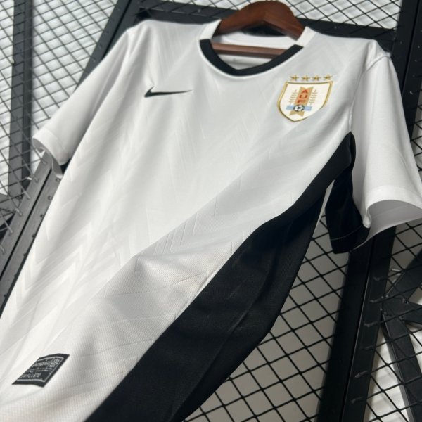 Uruguay Visita 2025 Versión Fan - Image 6