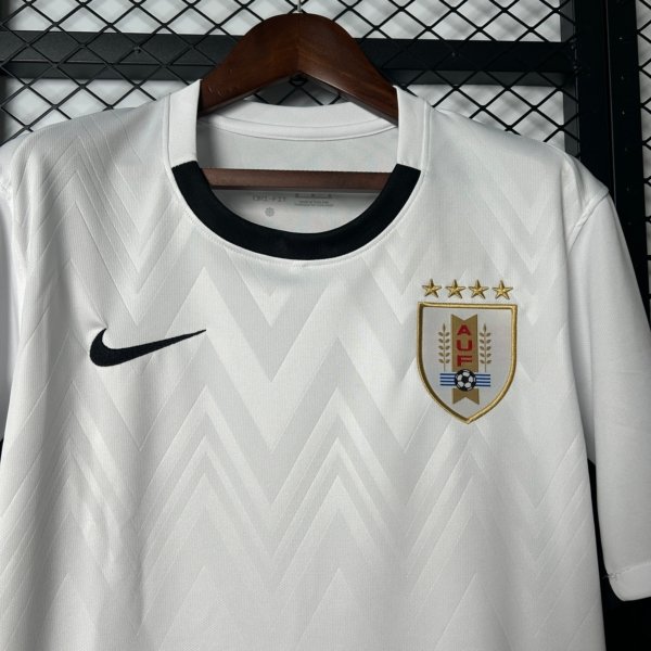 Uruguay Visita 2025 Versión Fan - Image 4