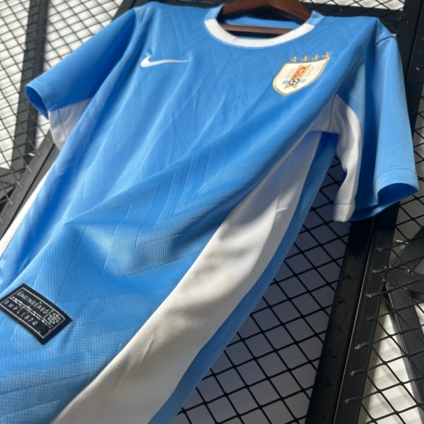 Uruguay Local 2025 Versión Fan - Image 6
