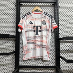 Bayern Munich Visita 25/26 Versión Fan