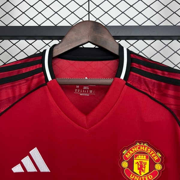 Manchester United Local 25/26 Versión Fan - Image 2