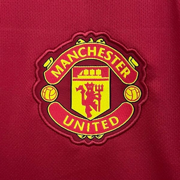 Manchester United Local 25/26 Versión Fan - Image 4