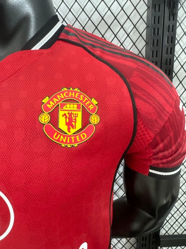 Manchester United Local 25/26 Versión Jugador - Image 4
