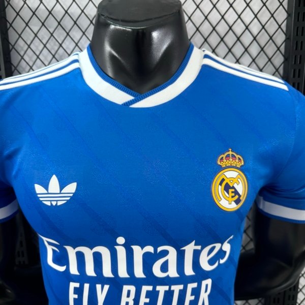 Real Madrid Tercer 25/26 Versión Jugador - Image 2